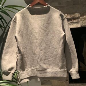 Woman’s Club Monaco mark neck Gray Sweater